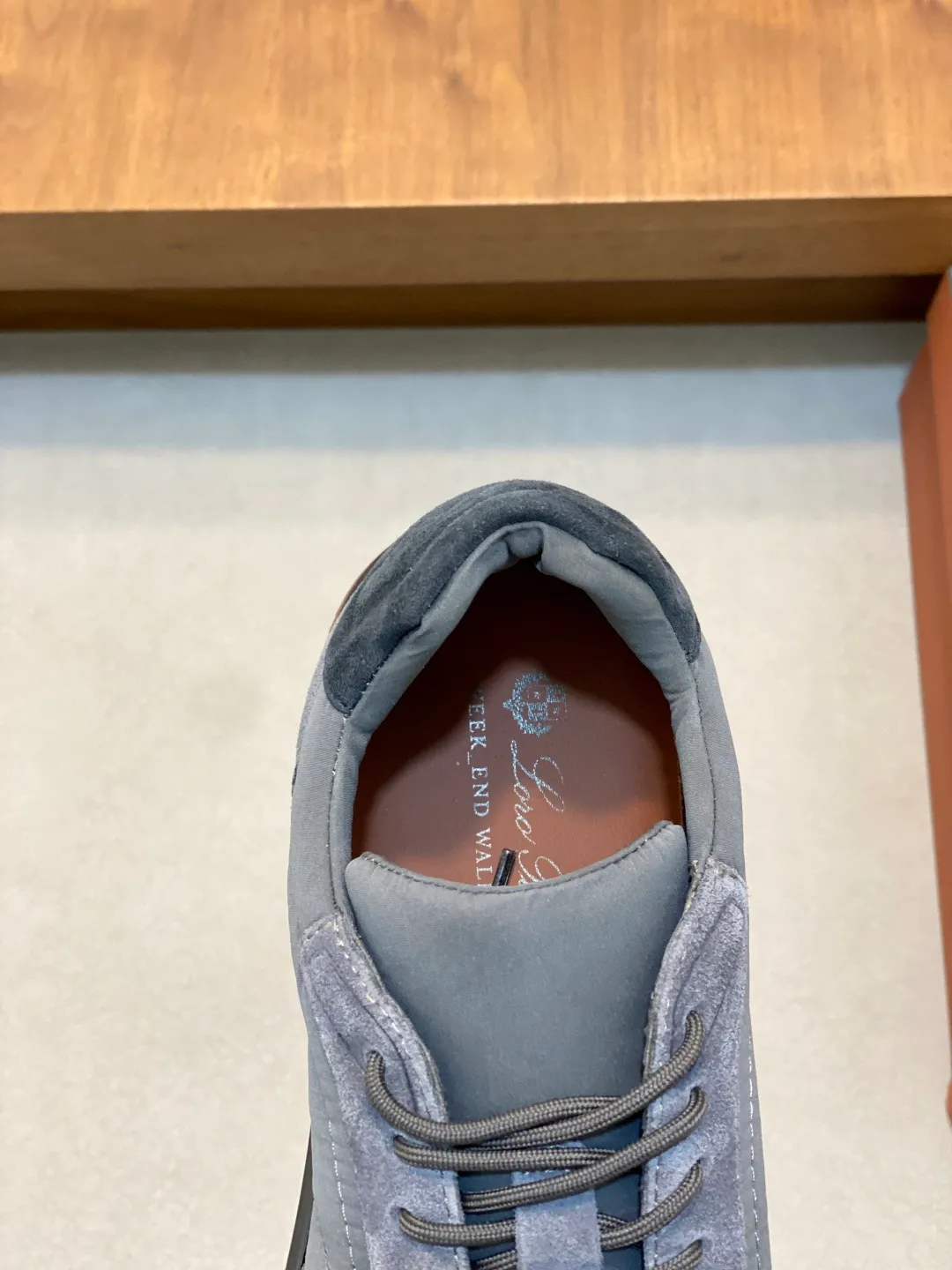 💰740 Loro Piana - Classic casual shoes, men's lace-up casual shoes and sneakers, high-quality lightweight and comfortable fabrics, suitable for outdoor leisure, the color scheme is young and energetic, and it looks great with sportswear or casual suits! Code number: 39-44 (38, 45, 46, can be customized